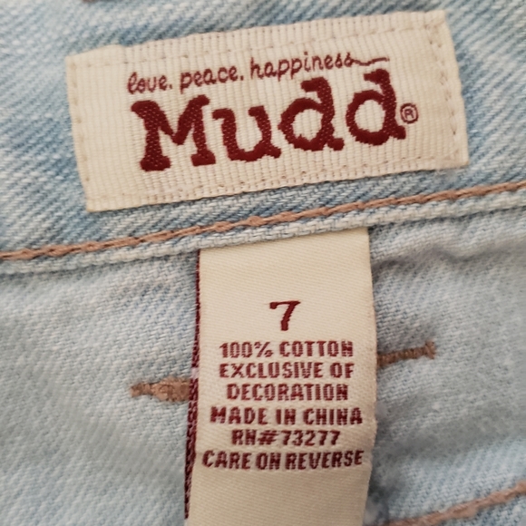 Jeans - Picture 3 of 4